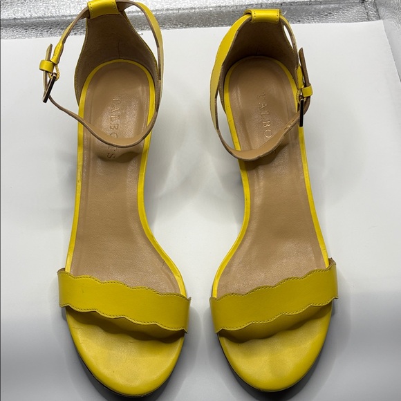 Talbots Yellow Scalloped Ankle Strap Sandals